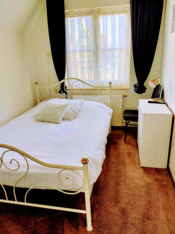 Noemie's Pension House Volendam Extérieur photo